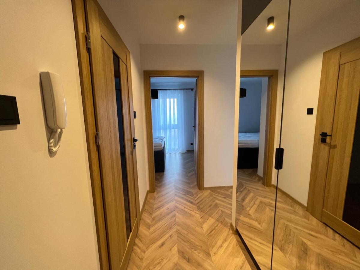 Apartamento Apartament Na Zielonej Szczytno Mazury Exterior foto